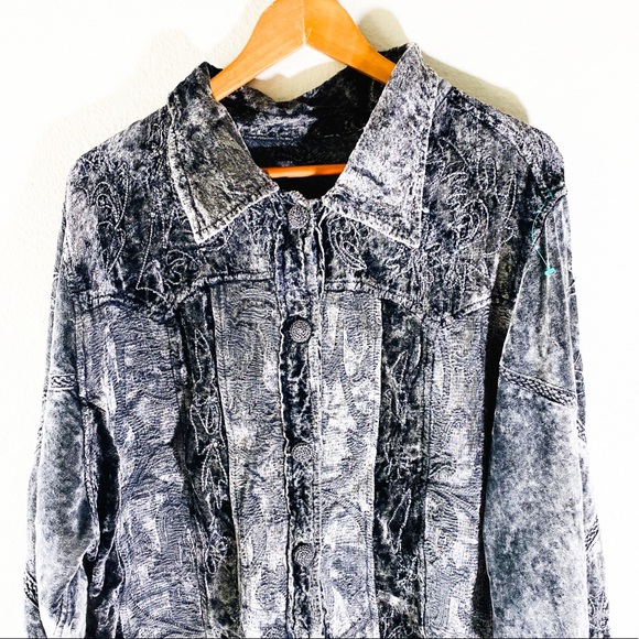 Vintage silver velvet flashback jacket - Picture 5 of 10